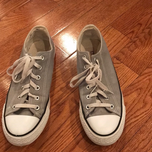 light grey converse mens
